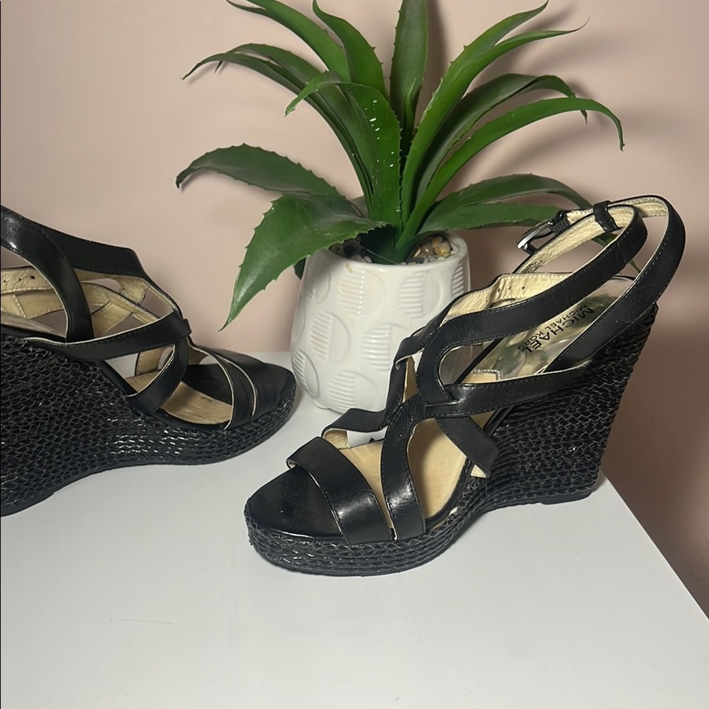 Elegant Black Wedge Sandals